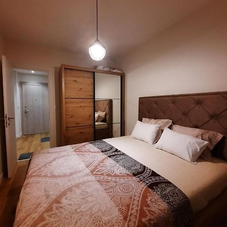 Apartment Alex Bar Ngoại thất bức ảnh